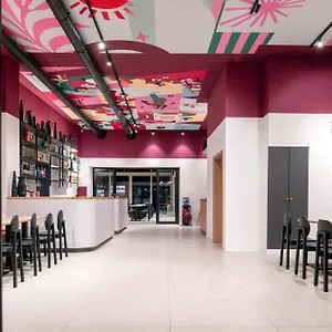 4* ホテル ユーロ キャピタル