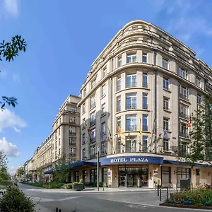 Le Plaza בריסל
